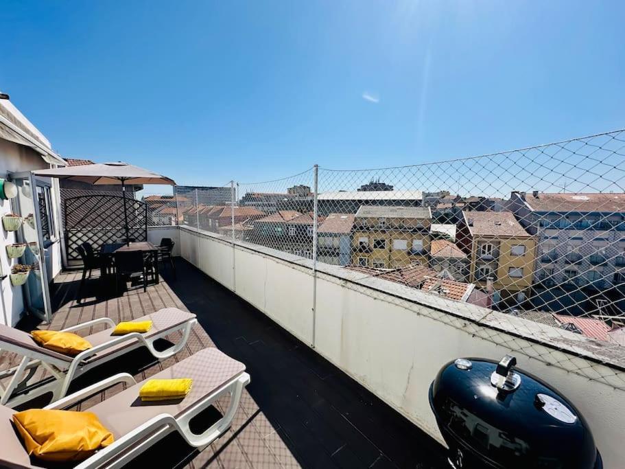 포르투 Renovado Com Ac, 2 Wc Completos, Terraco E Garagem 아파트 외부 사진